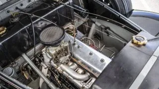 Škoda Superb 3000 OHV