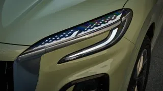 Hongqi HS3