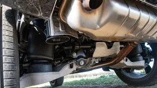Test Land Rover Defender P300e