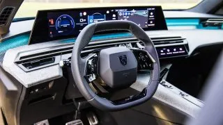 Peugeot 5008 Hybrid 145 e-DCS6