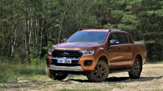 Ford Ranger vs. tankodrom v Milovicích. Jak si vedl americký pick-up v těžkém terénu?