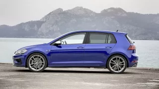 Volkswagen Golf R Performance 3