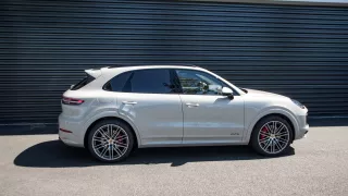 Porsche Cayenne GTS