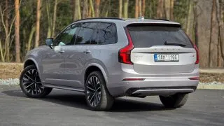 Volvo XC90 B5