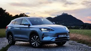 BYD SEAL U DM-i AWD: Test a recenze