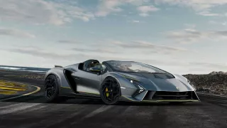 Lamborghini dává sbohem čistému benzinu. Představilo dva poslední modely s motorem V12