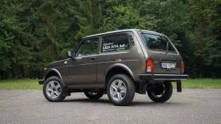 Lada Niva Legend