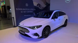 Nový Mercedes-Benz CLA Shooting Brake se naživo ukazuje v Praze. Je k vidění až do neděle