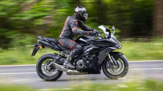 Suzuki GSX-S1000GT