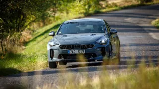 Kia Stinger jízdní 18