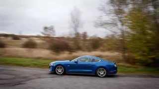 Ford Mustang jízdní 15