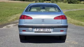 Peugeot 607