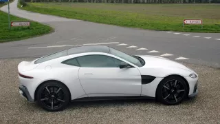 Aston Martin Vantage – Exteriér 2