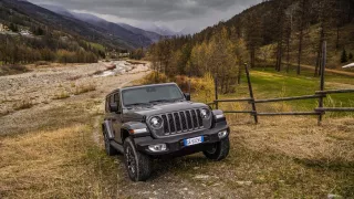 Jeep Wrangler Sahara 4xe