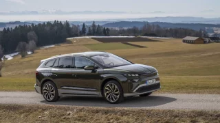 Nejdostupnější Škoda Enyaq 60 za milion je dostačující základ. Reálně ujede přes 400 kilometrů