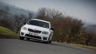 Škoda Octavia RS TDI jízda 2