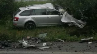 Holčičce, které řidič BMW zabil rodiče, se lidé skládají na lepší život. Táta byl řidič kamiónu