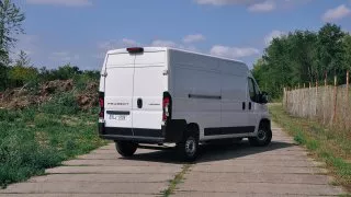 Peugeot e-Boxer L3H2