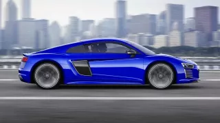 Audi R8 e-tron piloted driving concept  - Obrázek 