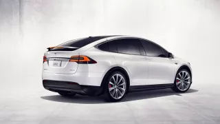 Tesla Model X - Obrázek 2