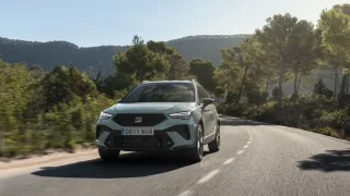 Modernizovaný Seat Ibiza je levnější než dříve. Cenou potěší i nová Arona, vejde se pod půl milionu