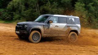 Land Rover Defender OCTA