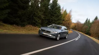 Volvu V90 T6 to v Krušných horách sluší 11