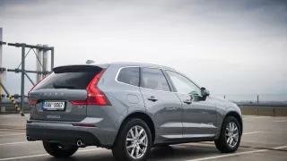 Volvo XC60 D4 Polestar exteriér 5