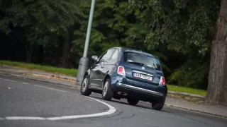 Fiat 500 1.4 16v ve městě 12