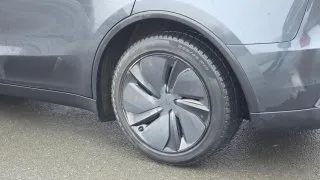 Tesla Model Y Standard