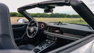 Porsche 911 Carrera Cabriolet