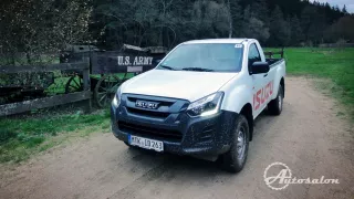 Isuzu D-Max 7