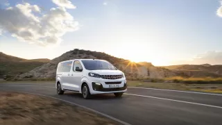 Opel Zafira Life 2019 4