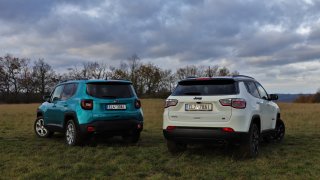 Jeep Renegade 4xe a Jeep Compass 4xe