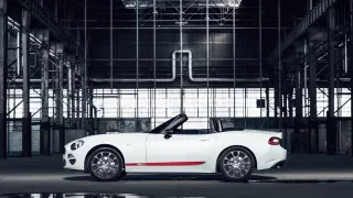 Fiat 124 Spider S-Design