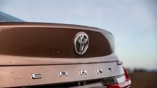 Test Toyota Camry 2024