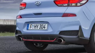 Prohlédněte si ostrý hatchback Hyundai i30 N do de