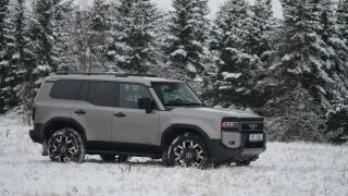 Prohlédněte si galerii Toyoty Land Cruiser 250