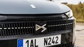 DS N°4 Hybrid 145 Jules Verne