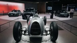 Evropské automobilky prý v Číně nestíhají ty domácí. Na pekingském autosalonu to ale vypadalo jinak