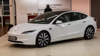 Tesla Model 3 Highland