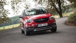 Opel Crossland X jízda 18