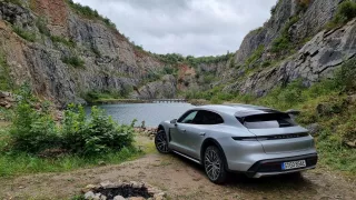 Porsche Taycan Cross Turismo