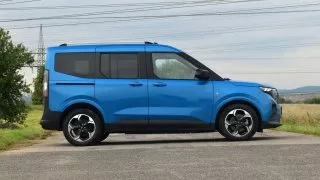 Ford e-Tourneo Courier