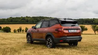 Dacia Bigster hybrid 155