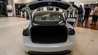 Tesla Model 3 Highland