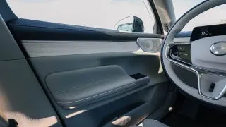 Volvo ES90