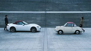 Mazda 100