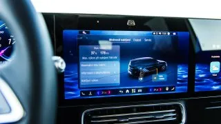 Mercedes-Benz GLB 350 4Matic s technologií EQ