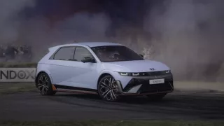 Seznámili jsme se naživo s Hyundai Ioniq 5 N v britském Goodwoodu